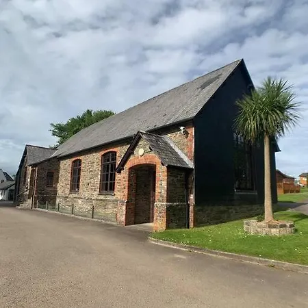 Holiday home Relaxing 2-bedroom Holiday In Cornwall *